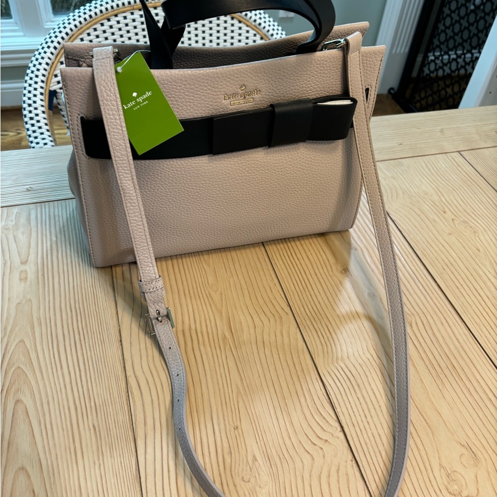 NWT Kate Spade Shelley purse with crossbody strap